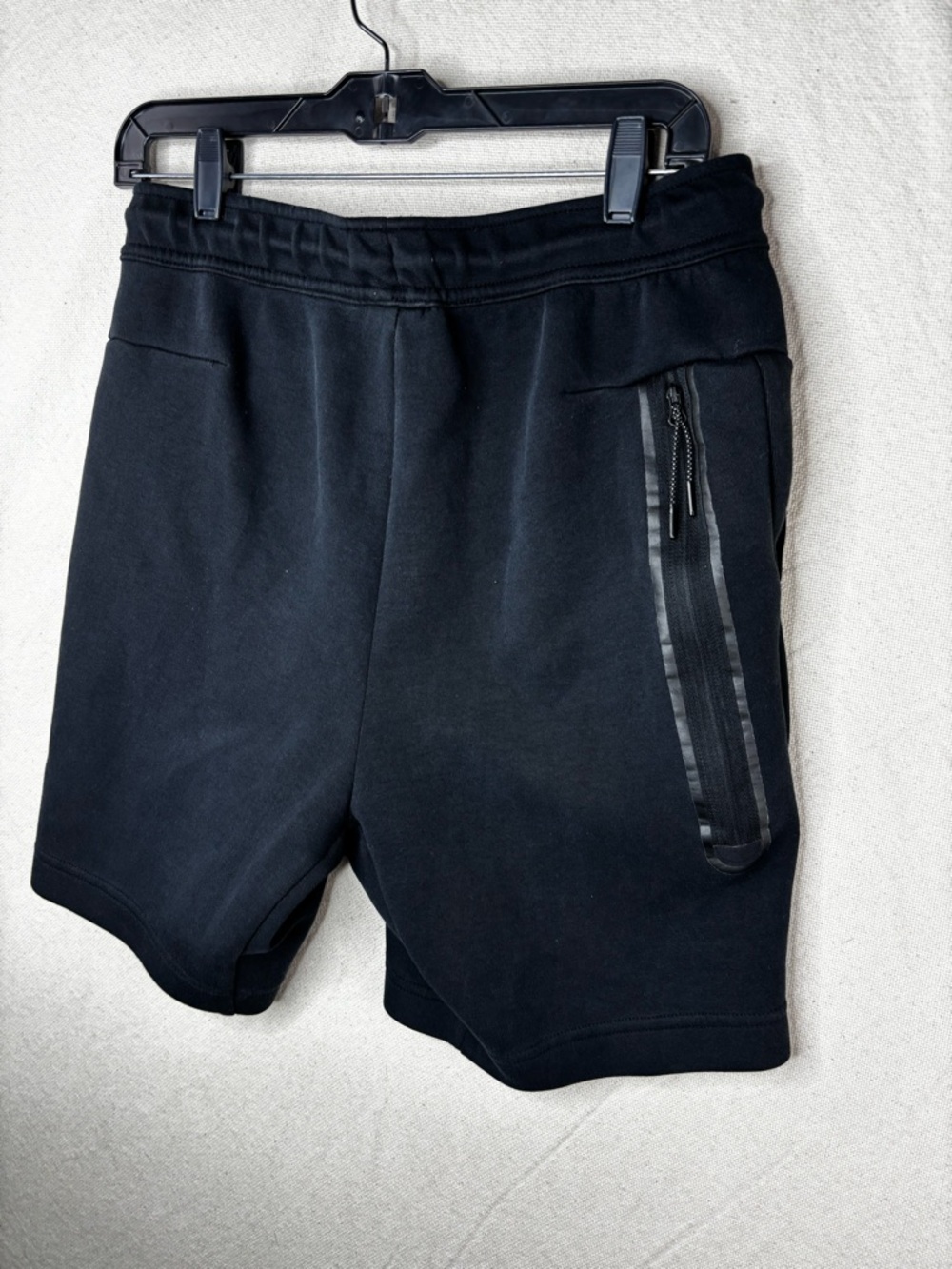 Nike small men’s black sweat shorts - Picture 5 of 5